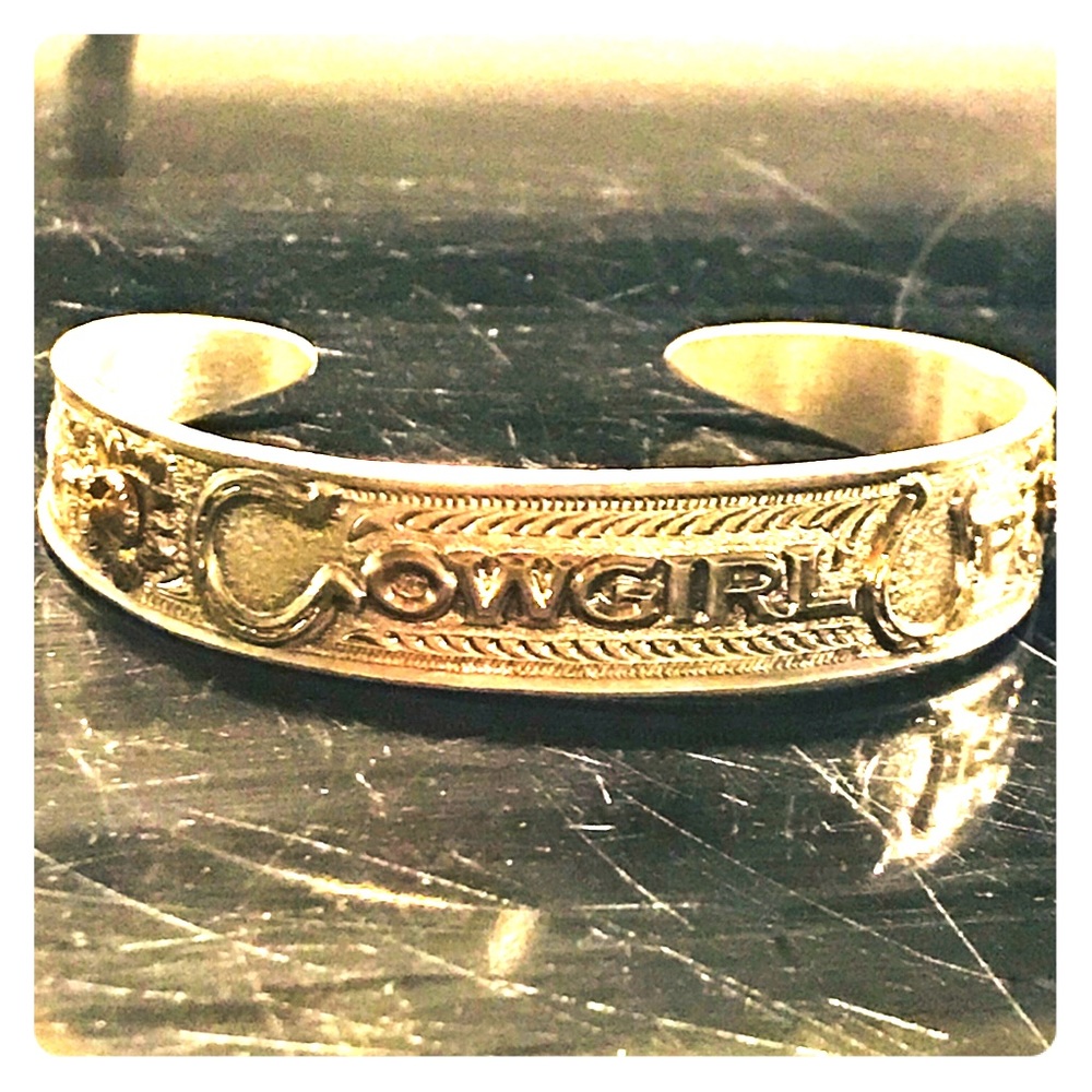 Montana Silver CowgirlUp Bangle